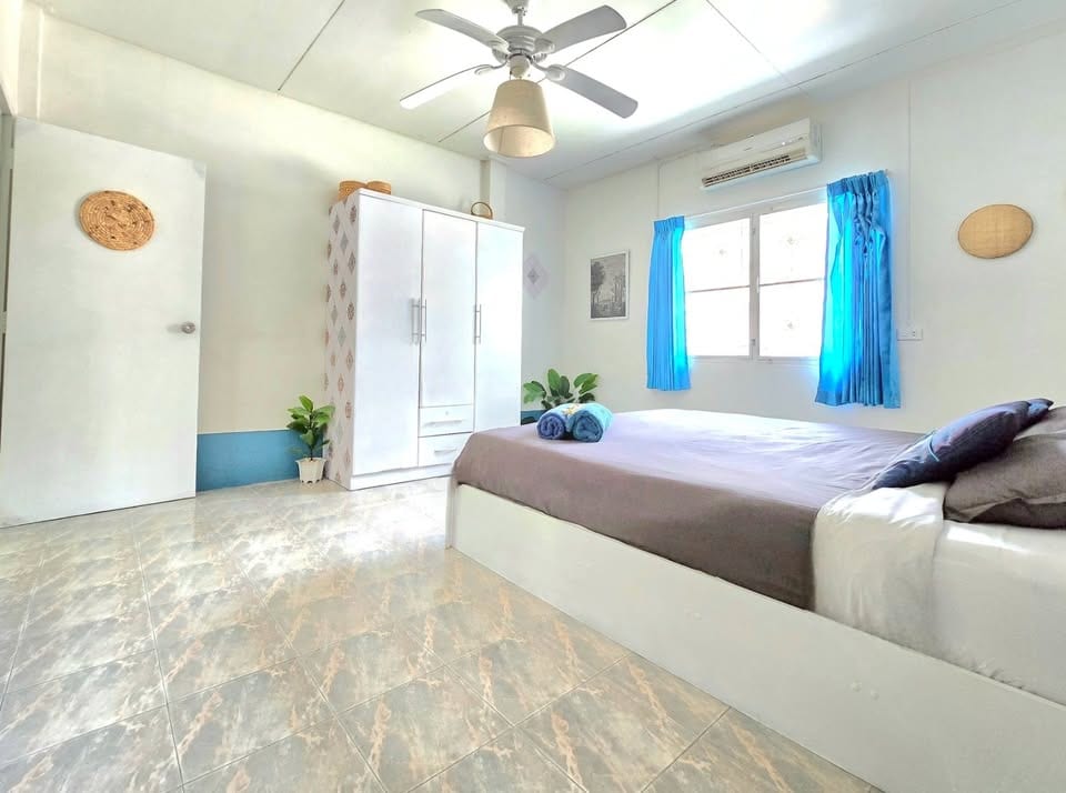 2-Bedroom House for Rent in Patong, Phuket — interior view
