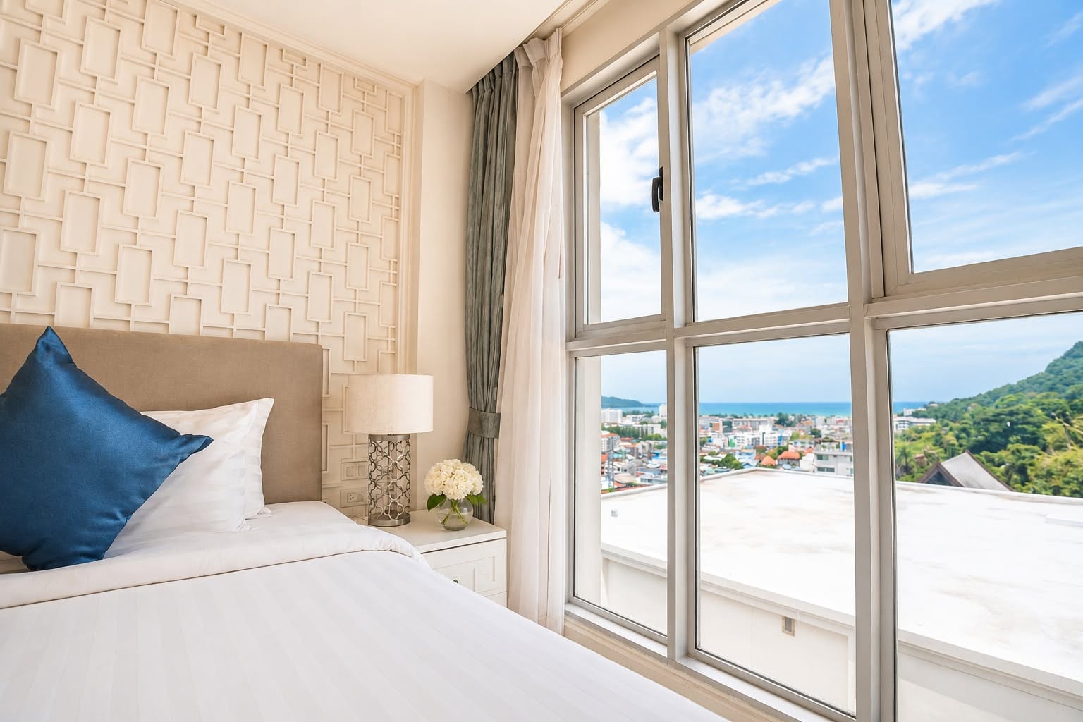 Sea-View Residences — Seavale, Patong 11