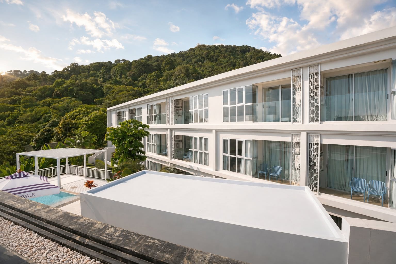 Sea-View Residences — Seavale, Patong 2