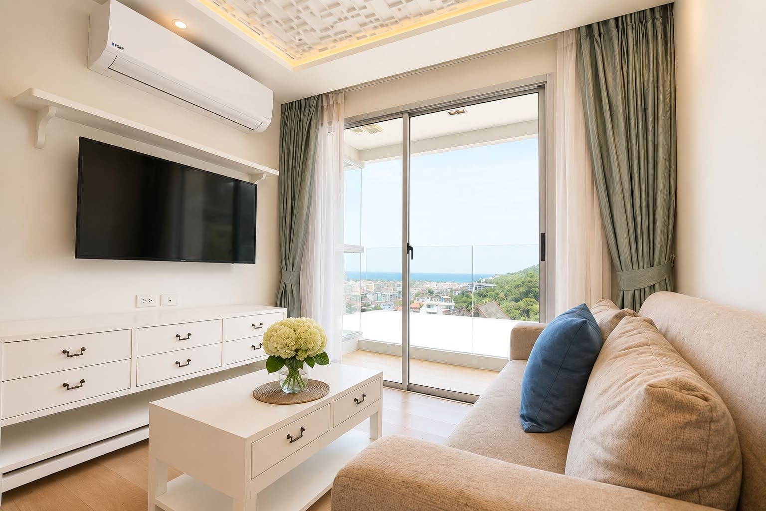 Sea-View Residences — Seavale, Patong 7