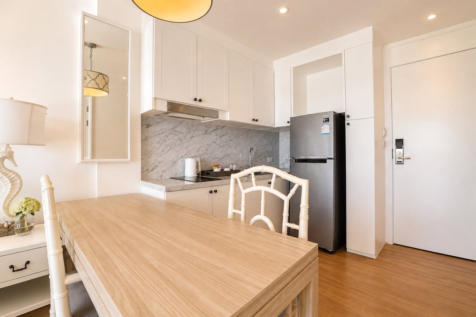 Sea-View Residences — Seavale, Patong 9