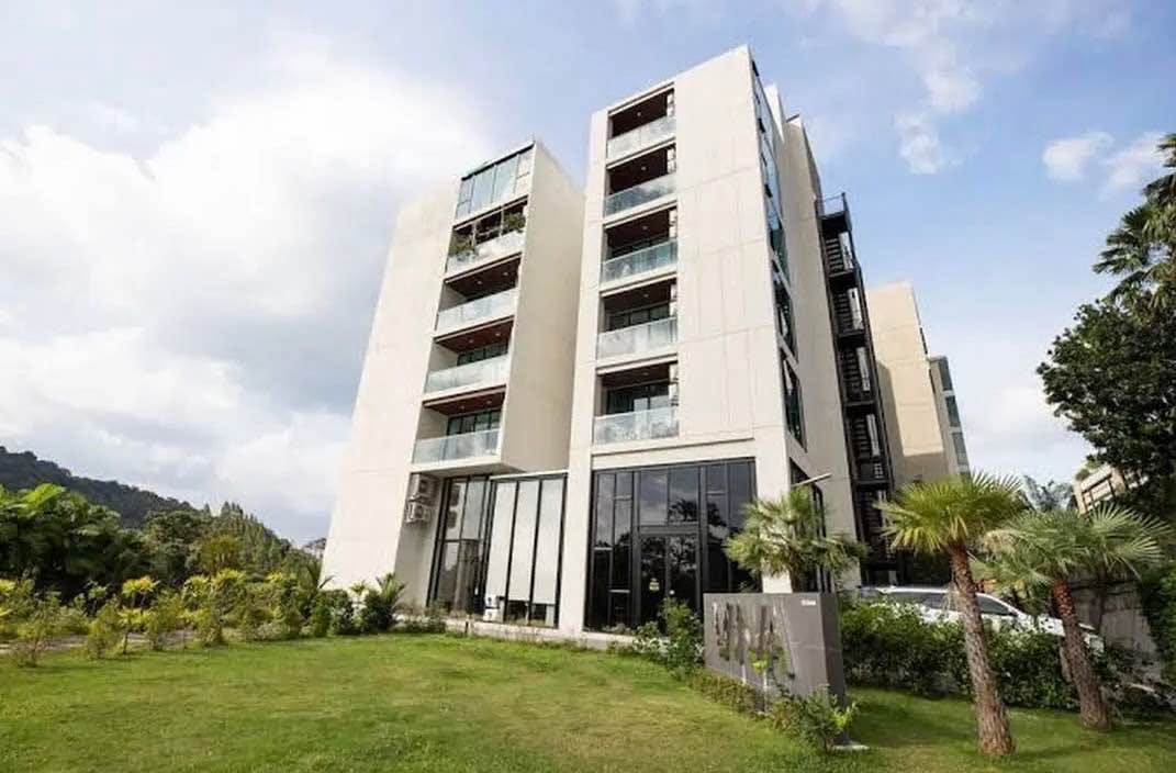 Pool-View 1-Bedroom Apartment — The Viva Patong 6