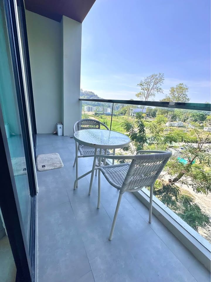 1-Bedroom Apartment near Tri Trang Beach — The Viva Patong 7