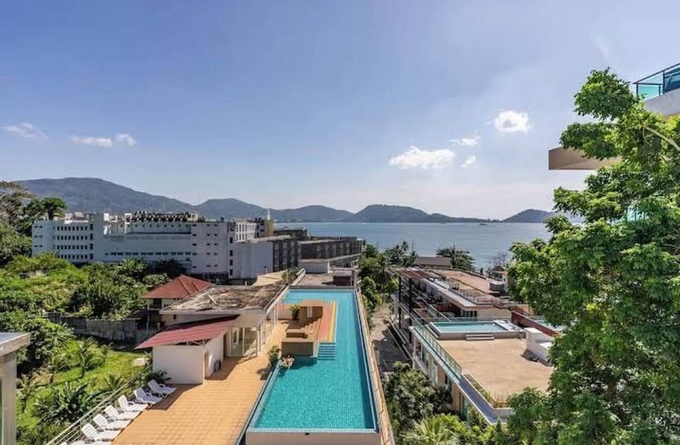 Sea-View One-Bedroom Apartment — Baycliff, Patong 3
