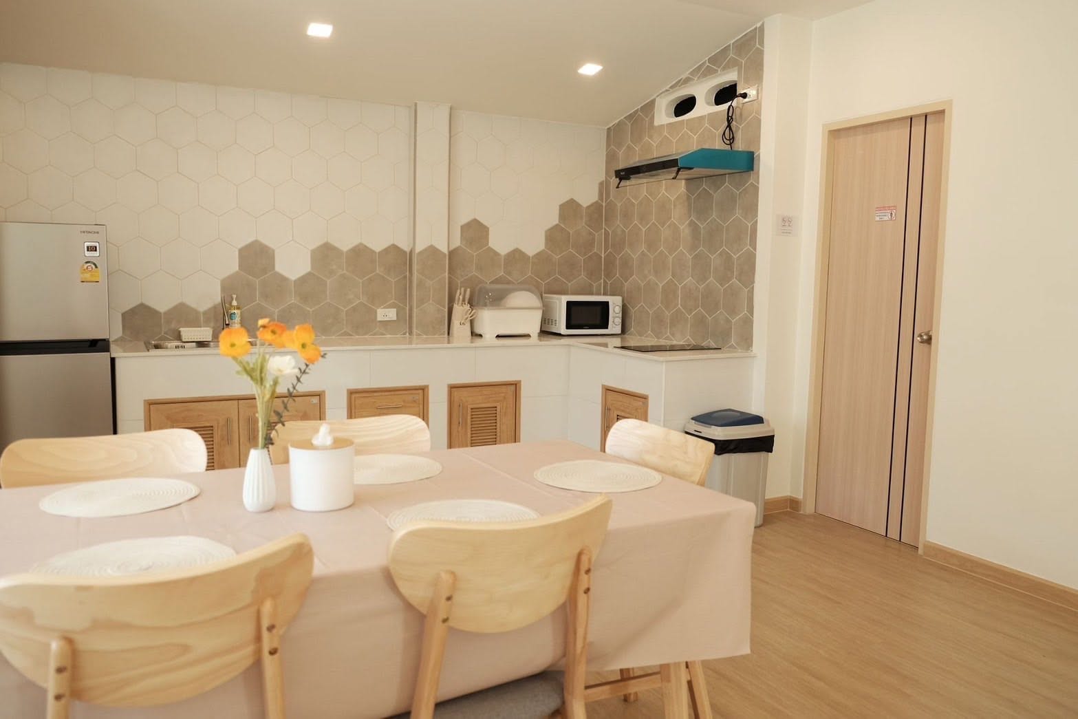 Semi-Detached House with Communal Pool — Nanai Road, Patong 10