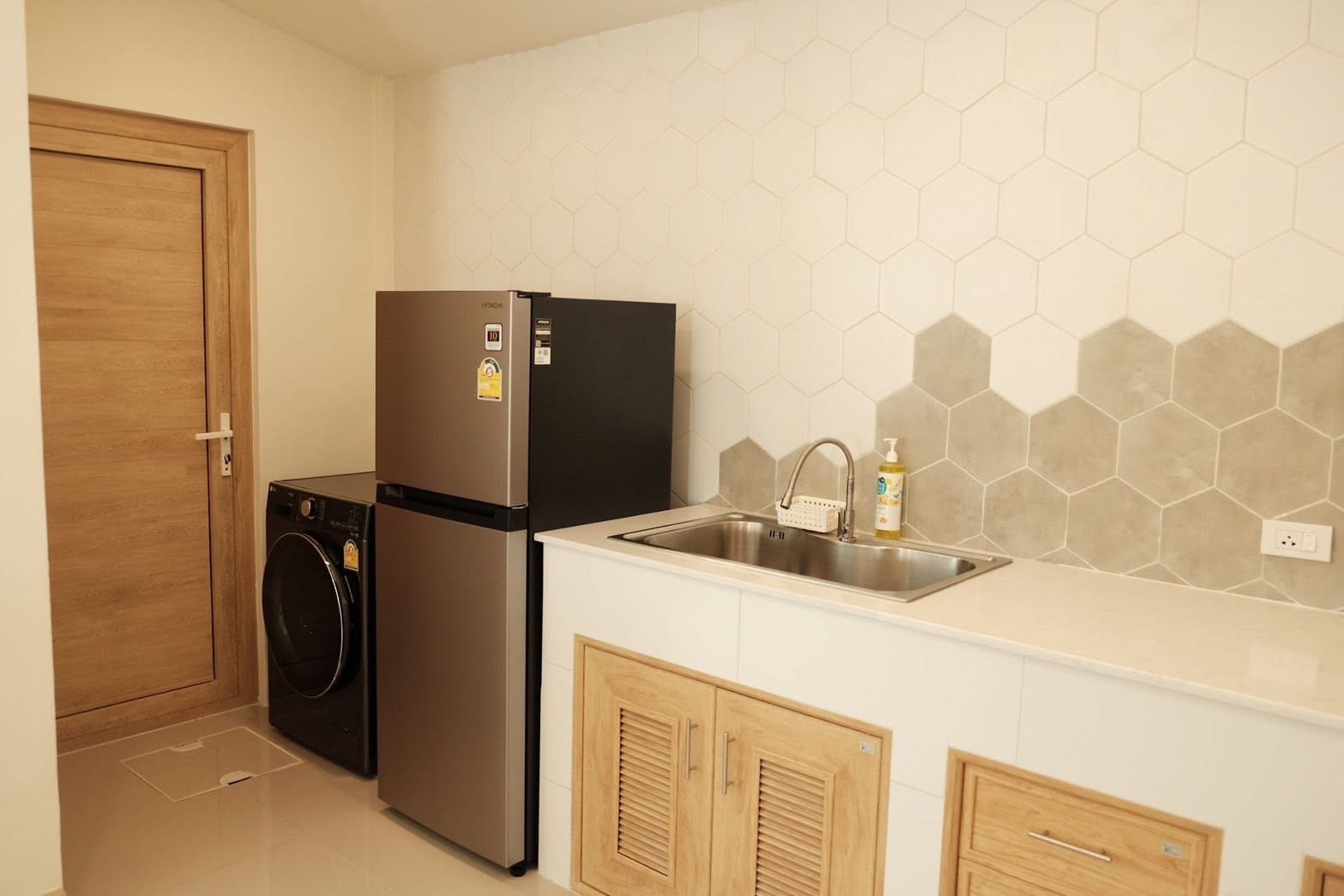 Semi-Detached House with Communal Pool — Nanai Road, Patong 6