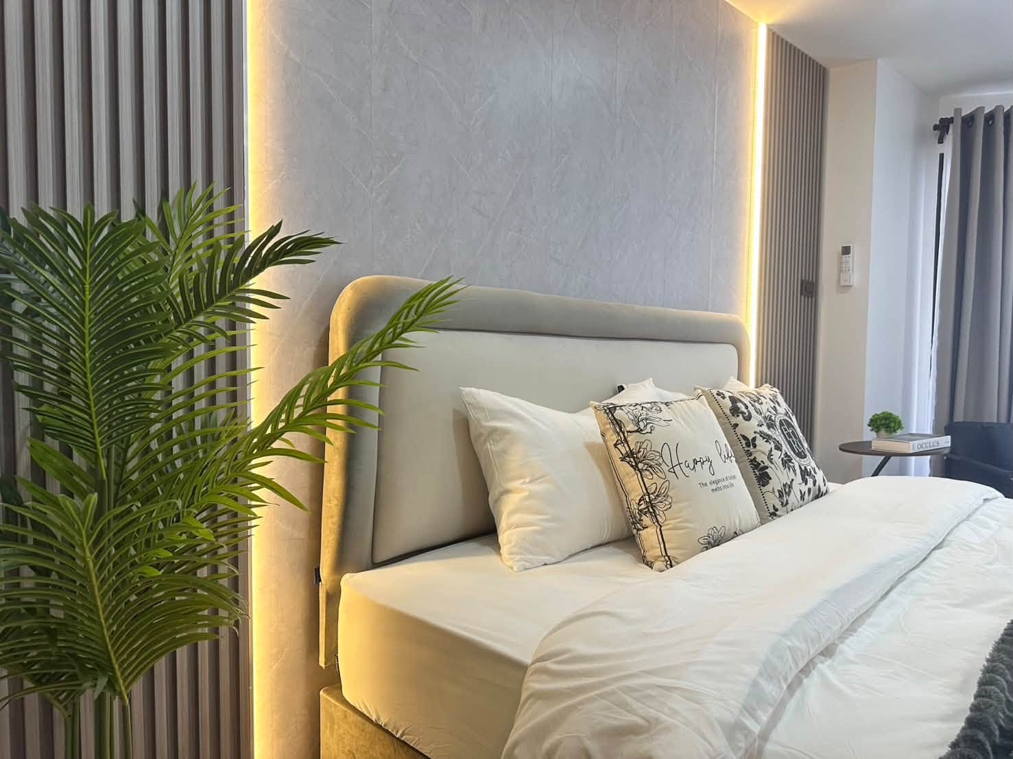 1-Bedroom Condo for Rent in Patong, Phuket — exterior view