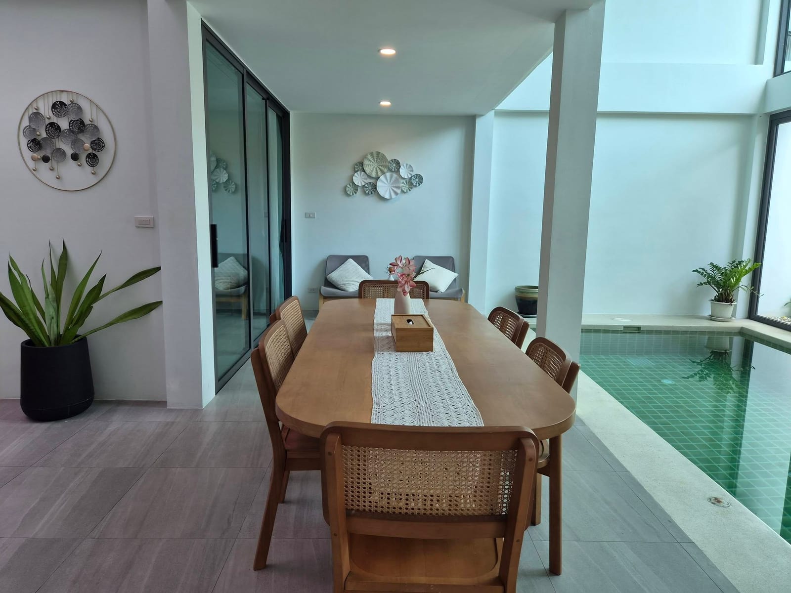 3-Bedroom Villa for Rent in Phuket Town — exterior view