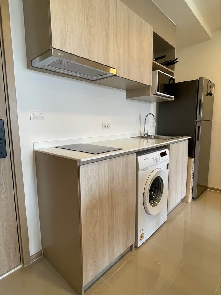 2-Bedroom Condo for Rent in Phuket Town — interior view
