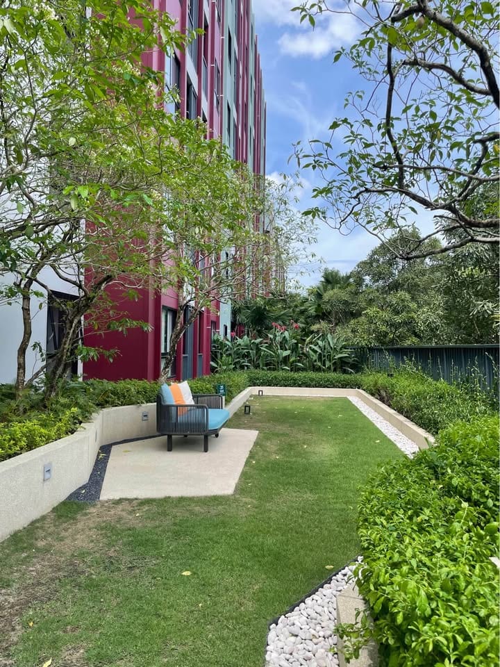 2-Bedroom Condo for Rent in Phuket Town — exterior view