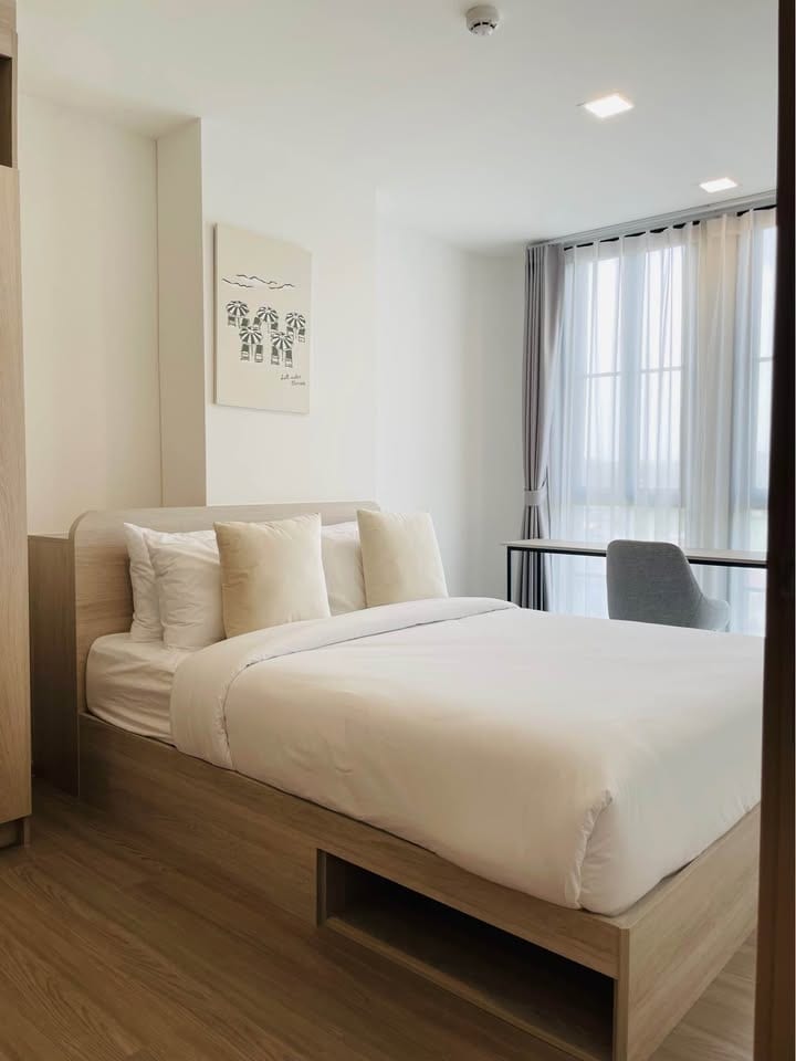 2-Bedroom Condo for Rent in Phuket Town — interior view