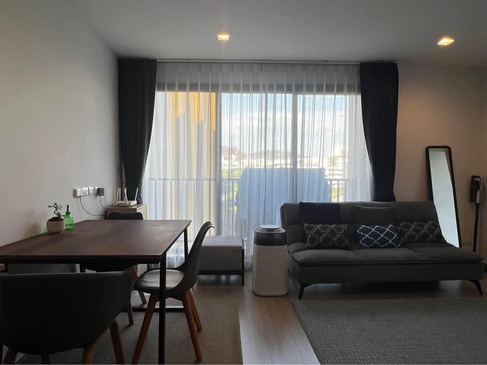2-Bedroom Condominium for Rent in Phuket Town — interior view