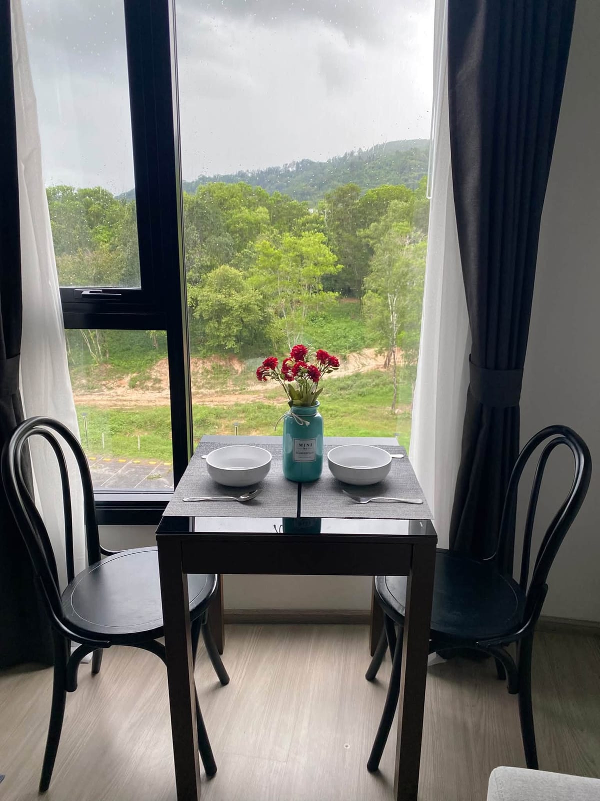 1-Bedroom Condo for Rent in Phuket Town — interior view
