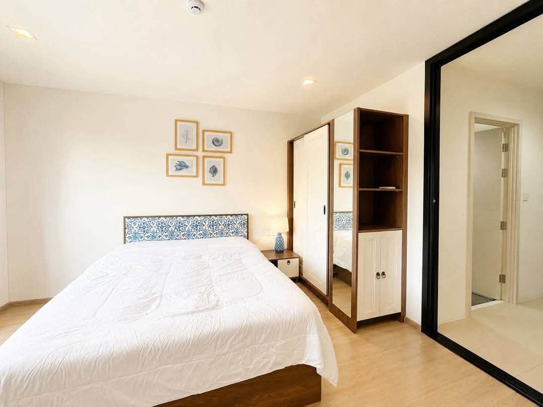 1-Bedroom Condo for Sale in Phuket Town — interior view
