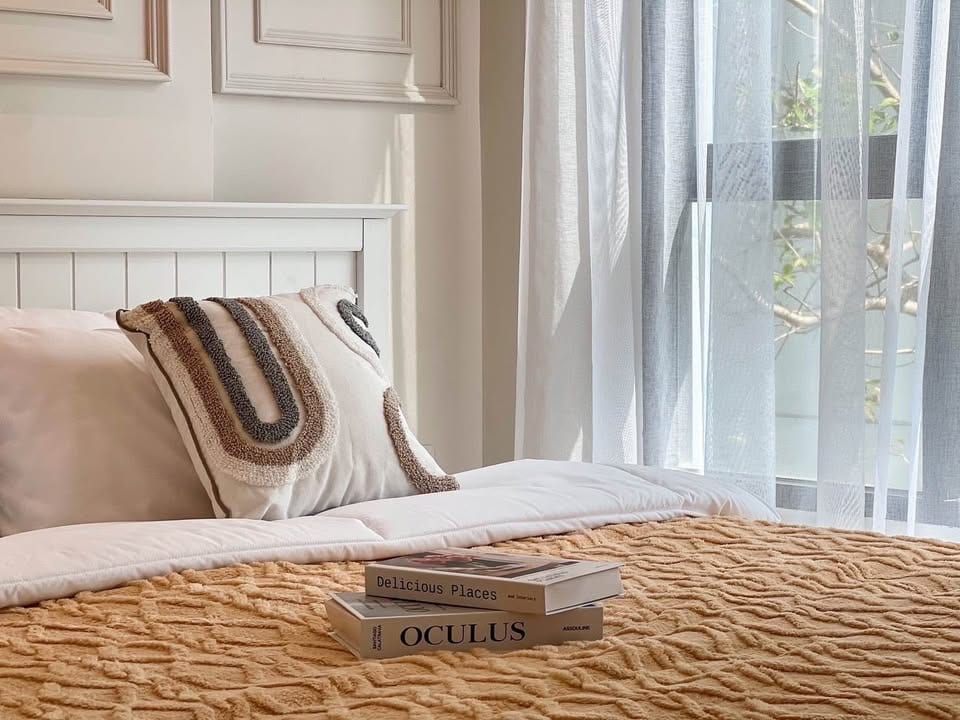1-Bedroom Condo for Rent in Phuket Town — interior view