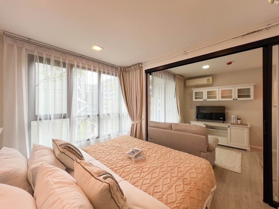 1-Bedroom Condo for Rent in Phuket Town — interior view