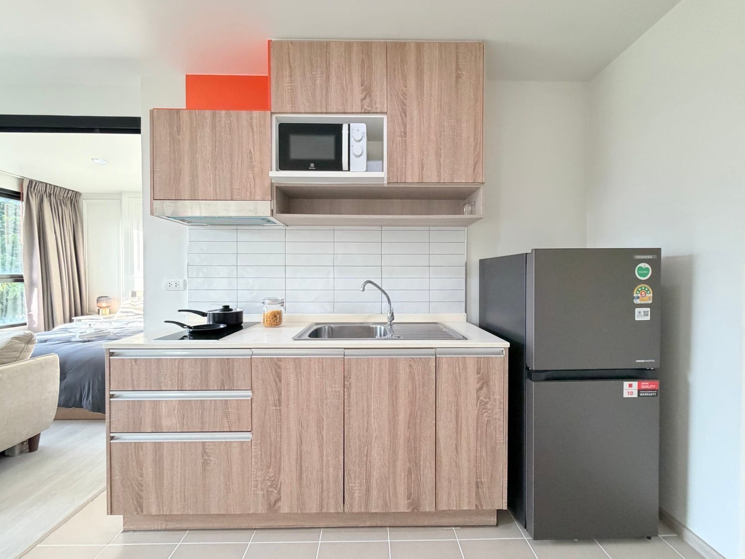1-Bedroom Condominium for Sale in Phuket Town — interior view