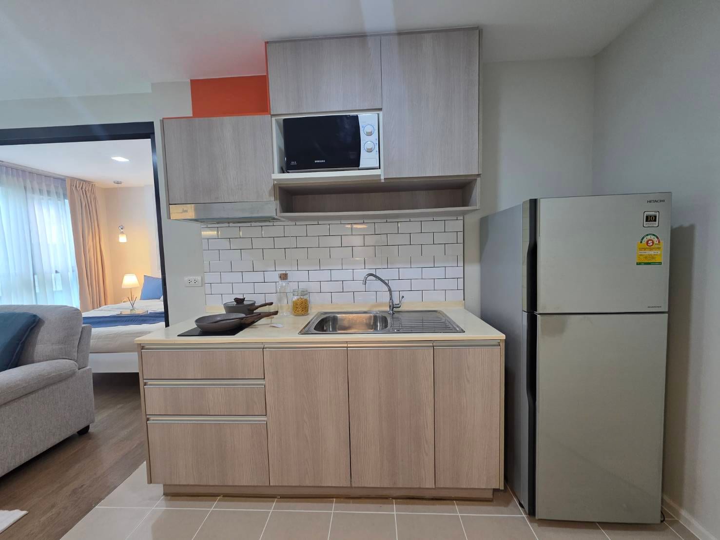 1-Bedroom Condominium for Sale in Phuket Town — interior view