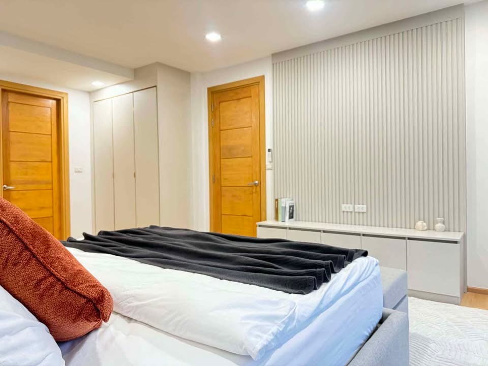 5-Bedroom House for Sale in Phuket Town — interior view