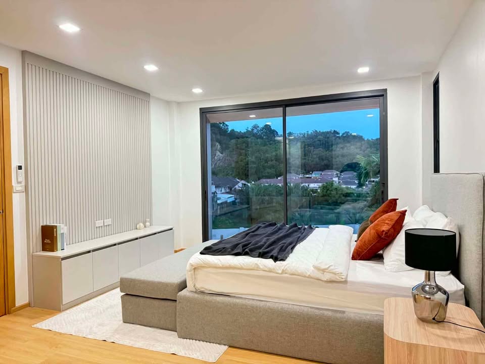 5-Bedroom House for Sale in Phuket Town — interior view