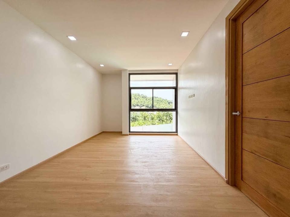 5-Bedroom House for Sale in Phuket Town — interior view