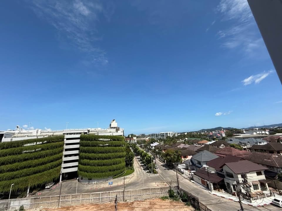 One-Bedroom Apartment with Town Views — The Base Downtown, Phuket Town