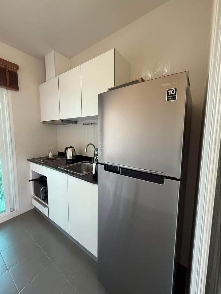 One-Bedroom Apartment with Town Views — The Base Downtown, Phuket Town 11
