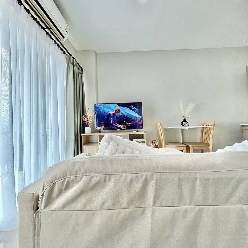 Corner Apartment with Mountain View — Naka Condo, Phuket Town 14