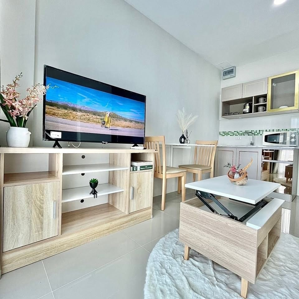 Corner Apartment with Mountain View — Naka Condo, Phuket Town 6