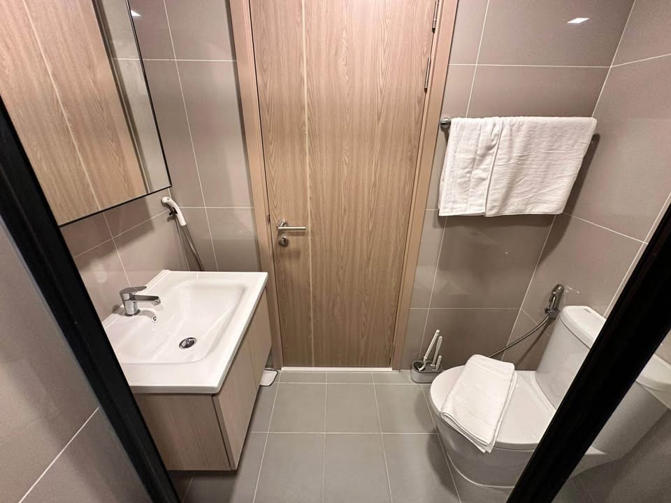 Brand New 1-Bedroom Apartment — The Base, Phuket Town 4