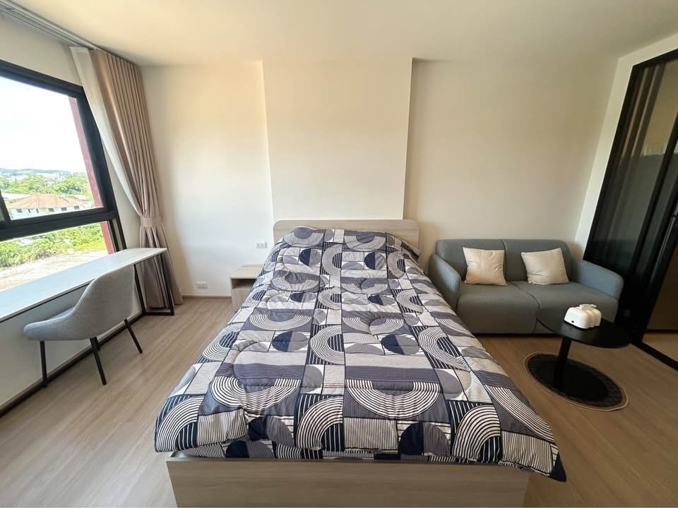 Studio Apartment in the Heart of Phuket City — The Base 11