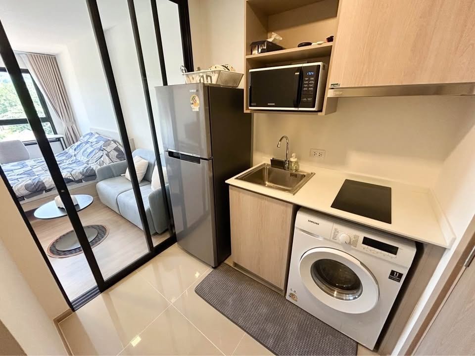 Studio Apartment in the Heart of Phuket City — The Base 6