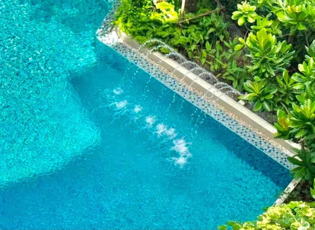 Garden-View Studio Apartment — The Base, Phuket Town
