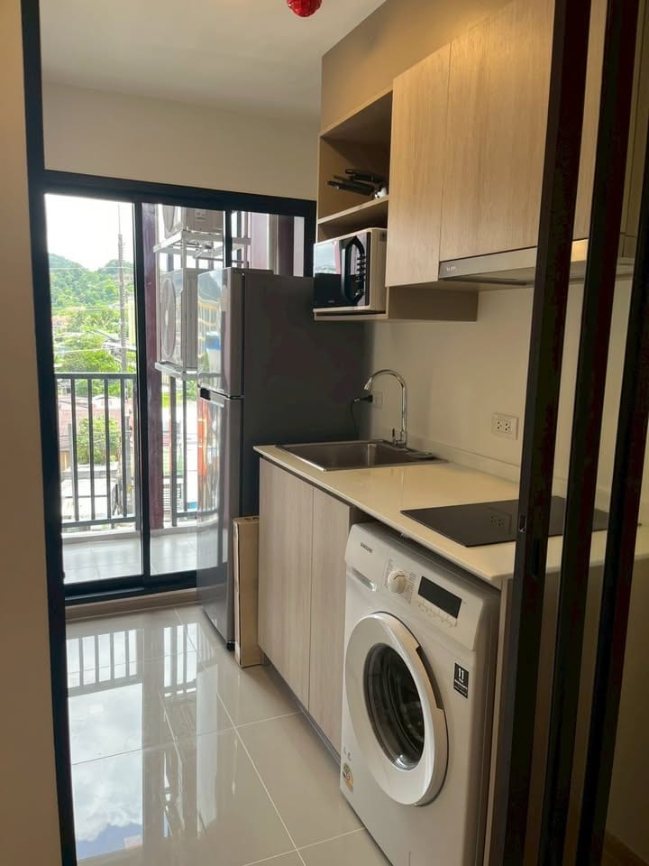 Brand New 1-Bedroom Apartment near Central Phuket — The Base 10