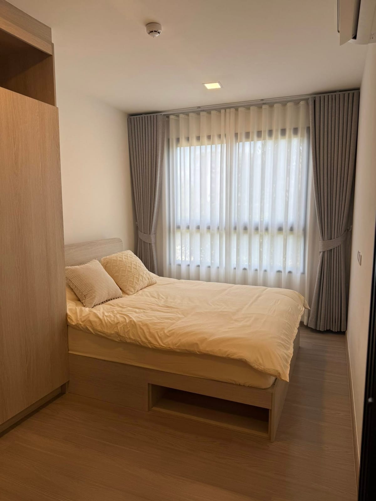 1-Bedroom Apartment near the Lift — The Base, Wichit 4