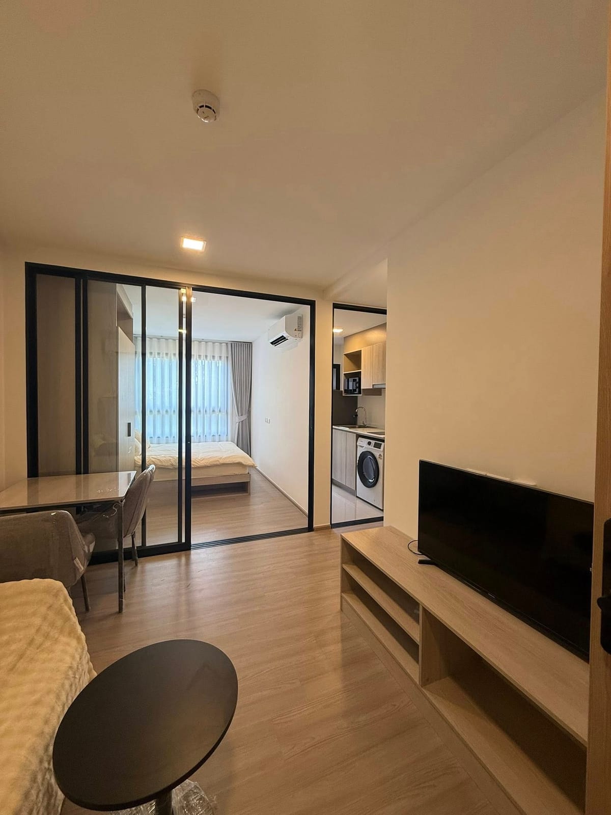 1-Bedroom Apartment near the Lift — The Base, Wichit 5