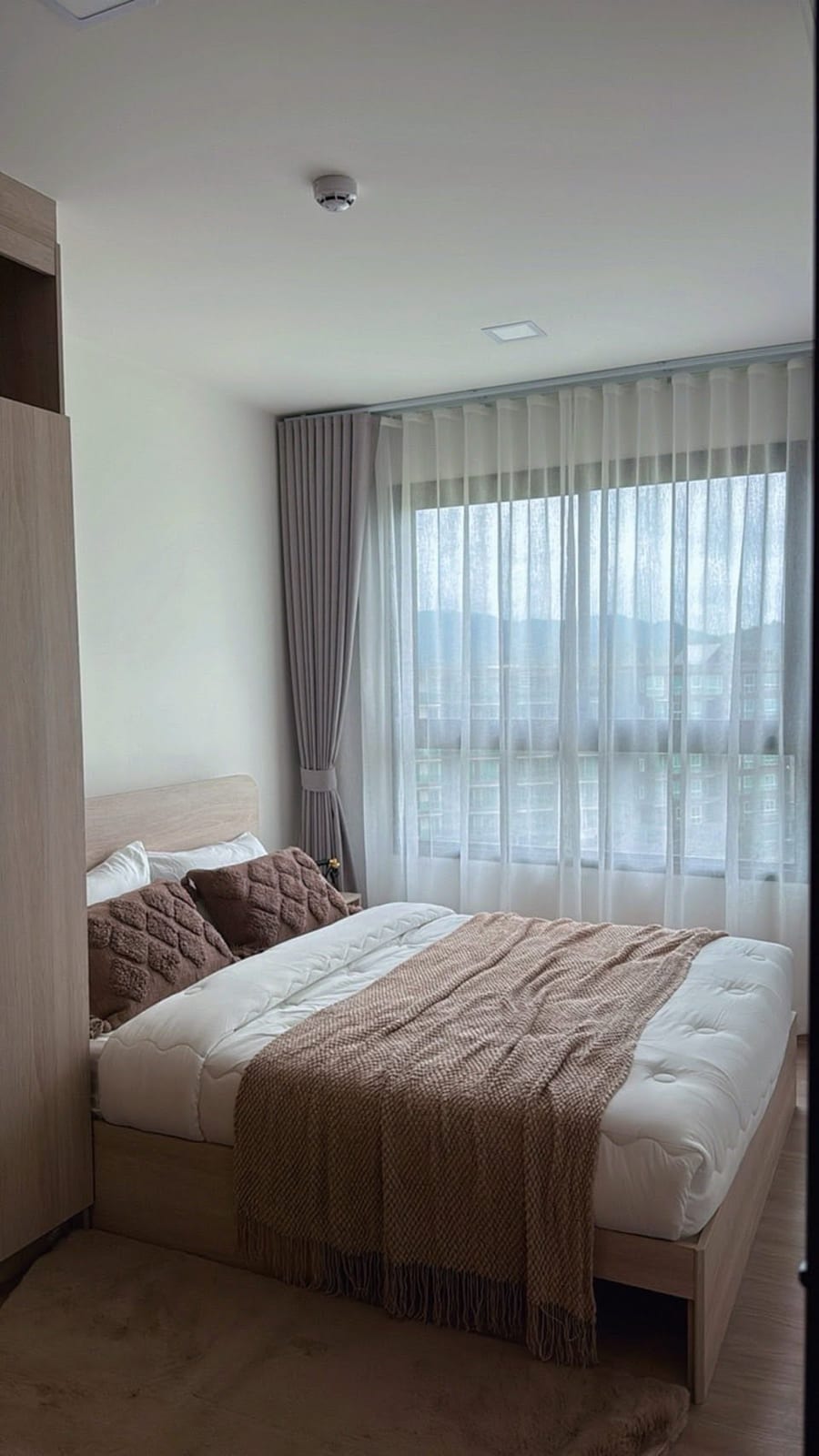 Bright One-Bedroom Apartment — Phuket Town 8