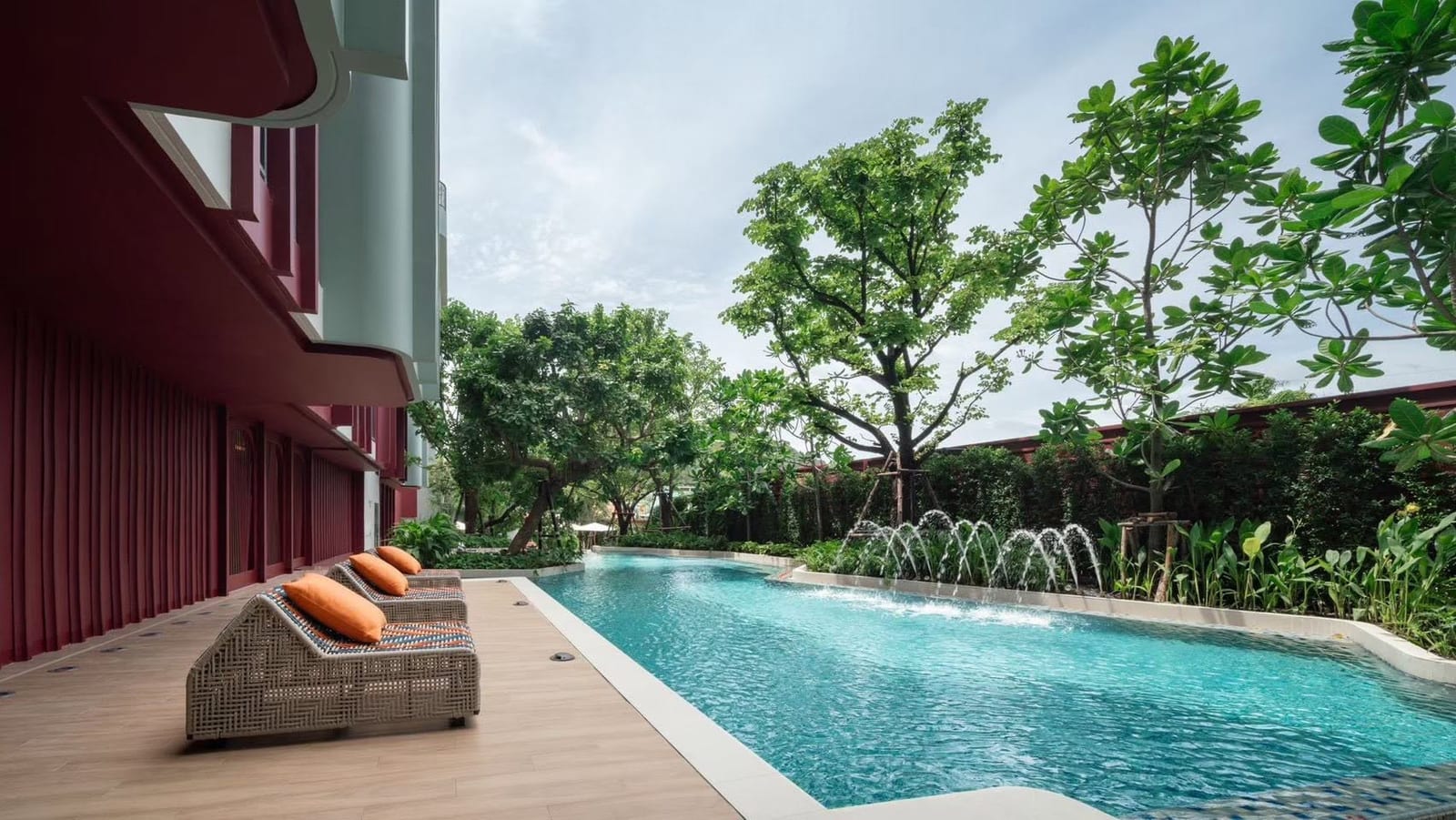 One-Bedroom Apartment — The Base by Sansiri, Phuket Town 2