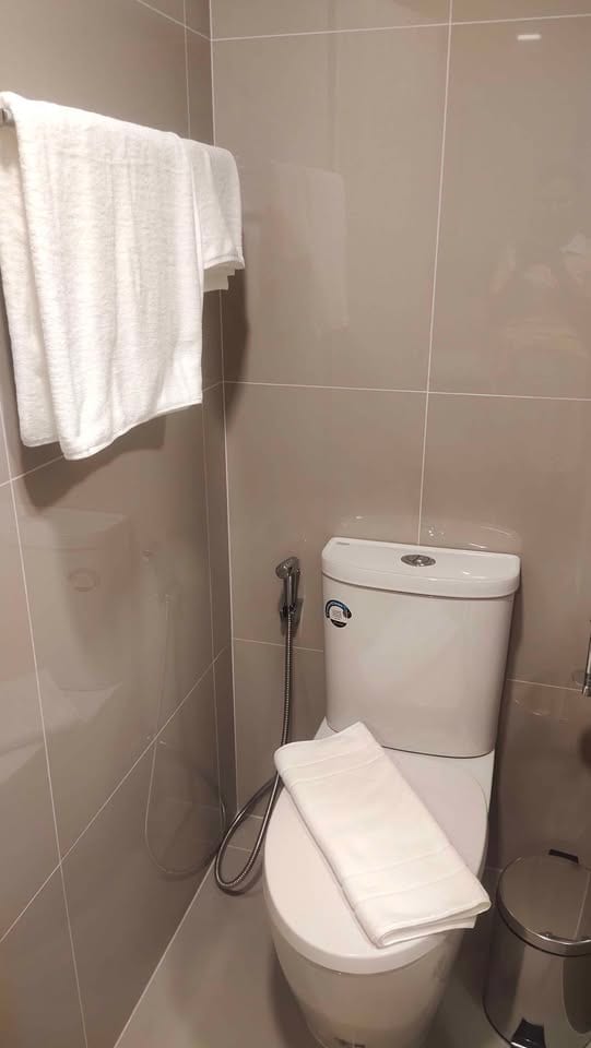Brand New 1-Bedroom Apartment — The Base Rise, Phuket Town 8