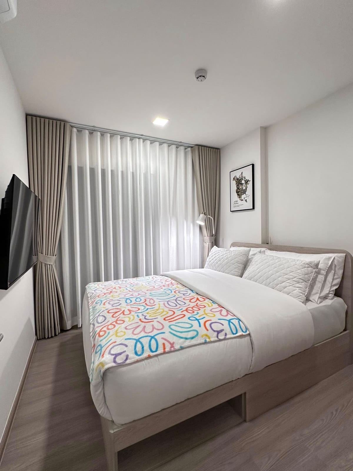 2-Bedroom Apartment — The Base, Wichit 8