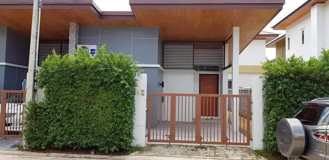 2-Bedroom House for Rent in Phuket Town — exterior view
