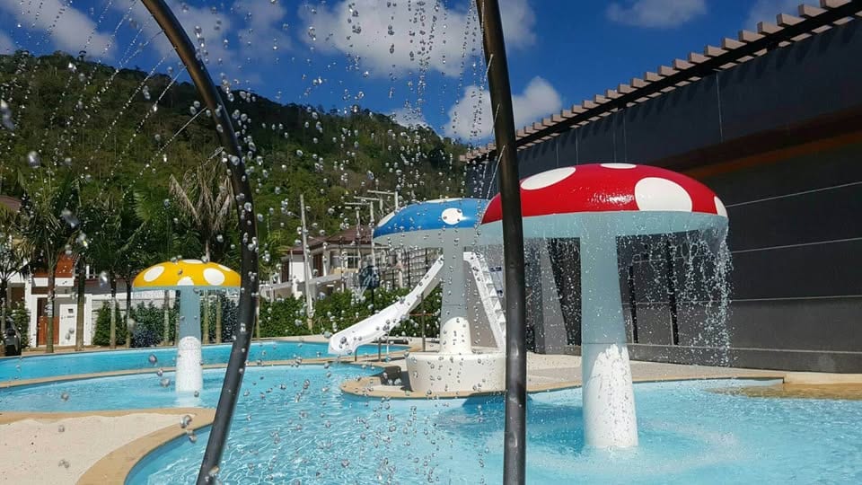 Three-Bedroom House with Resort Pool — Hideaway, Phuket Town 2