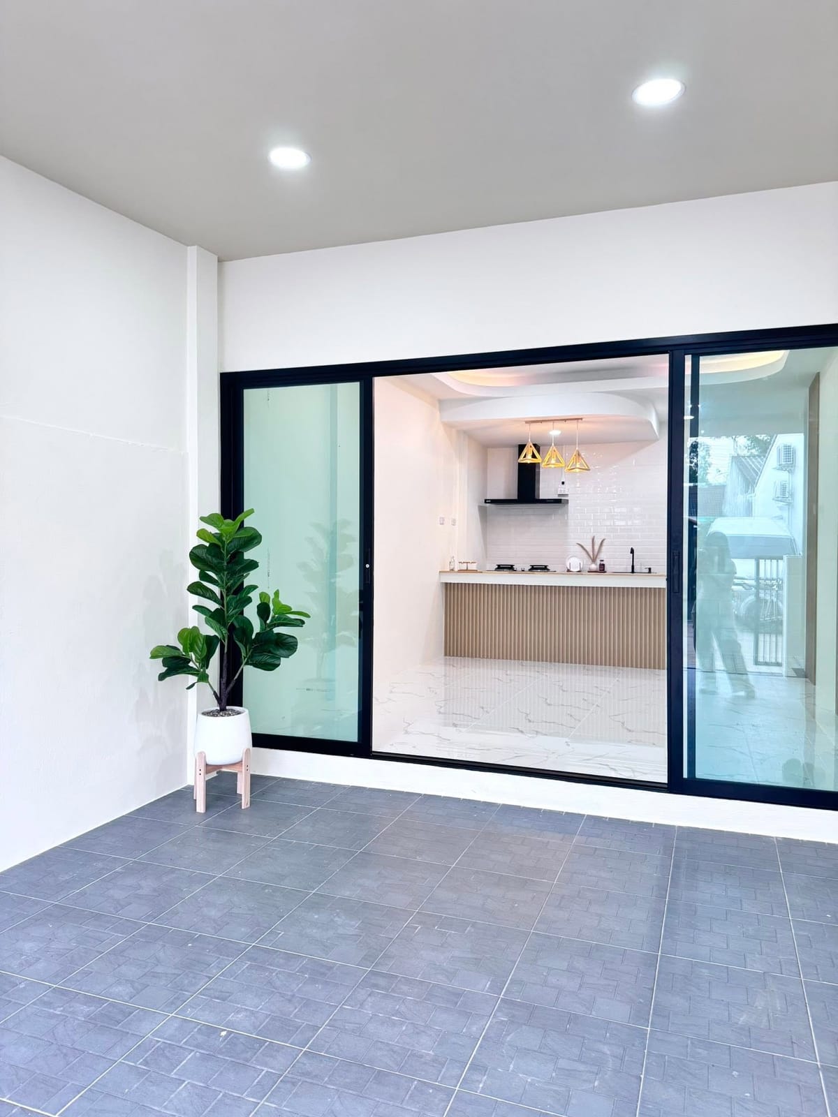Fully Renovated Two-Bedroom House — Nimit Naka