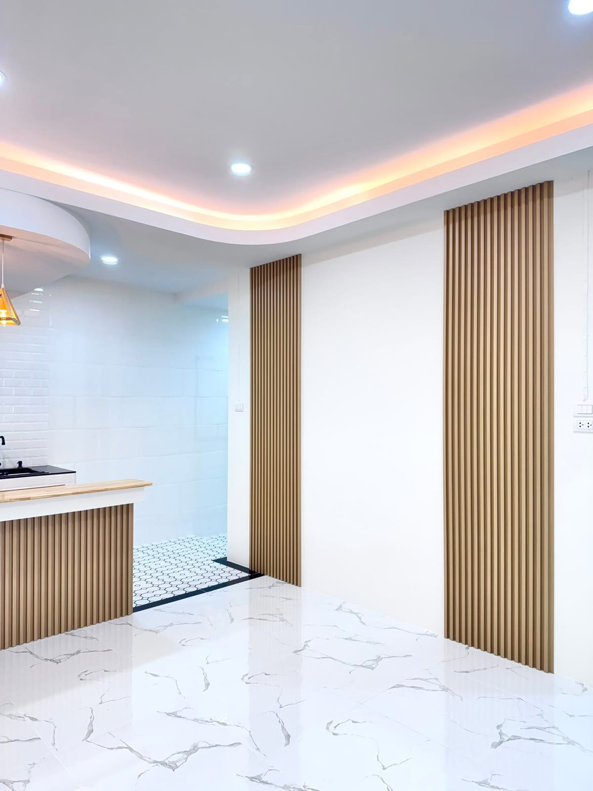 Fully Renovated Two-Bedroom House — Nimit Naka