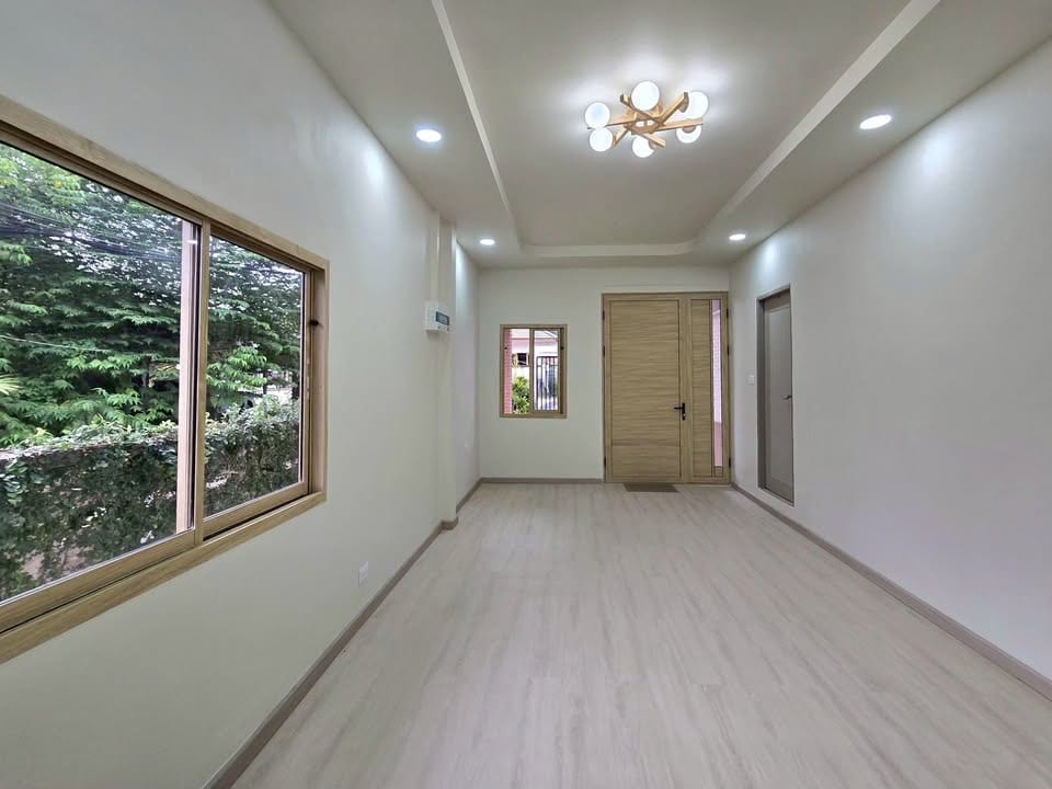 Detached House with Green Outlook — Soi Bang Chee Lao, Phuket Town 4