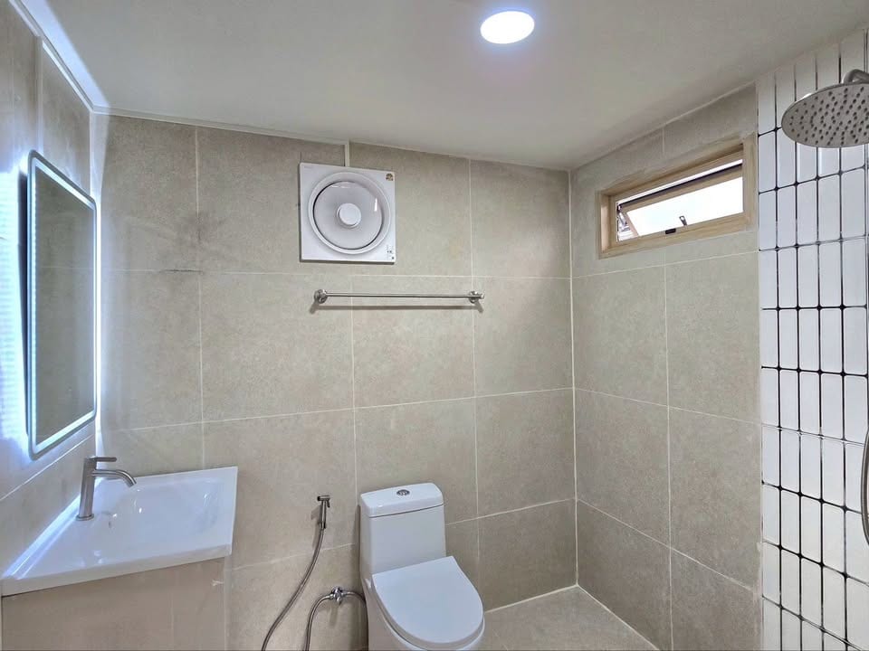 Detached House with Green Outlook — Soi Bang Chee Lao, Phuket Town 6