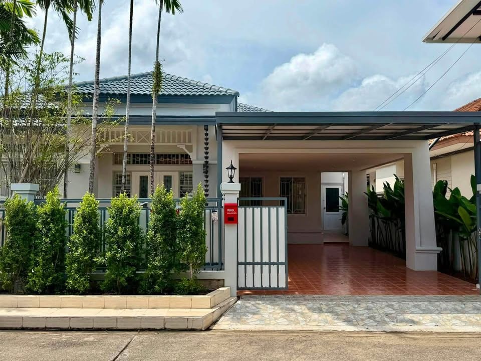 Three-Bedroom House for Rent — Suan Luang Villa, Phuket Town