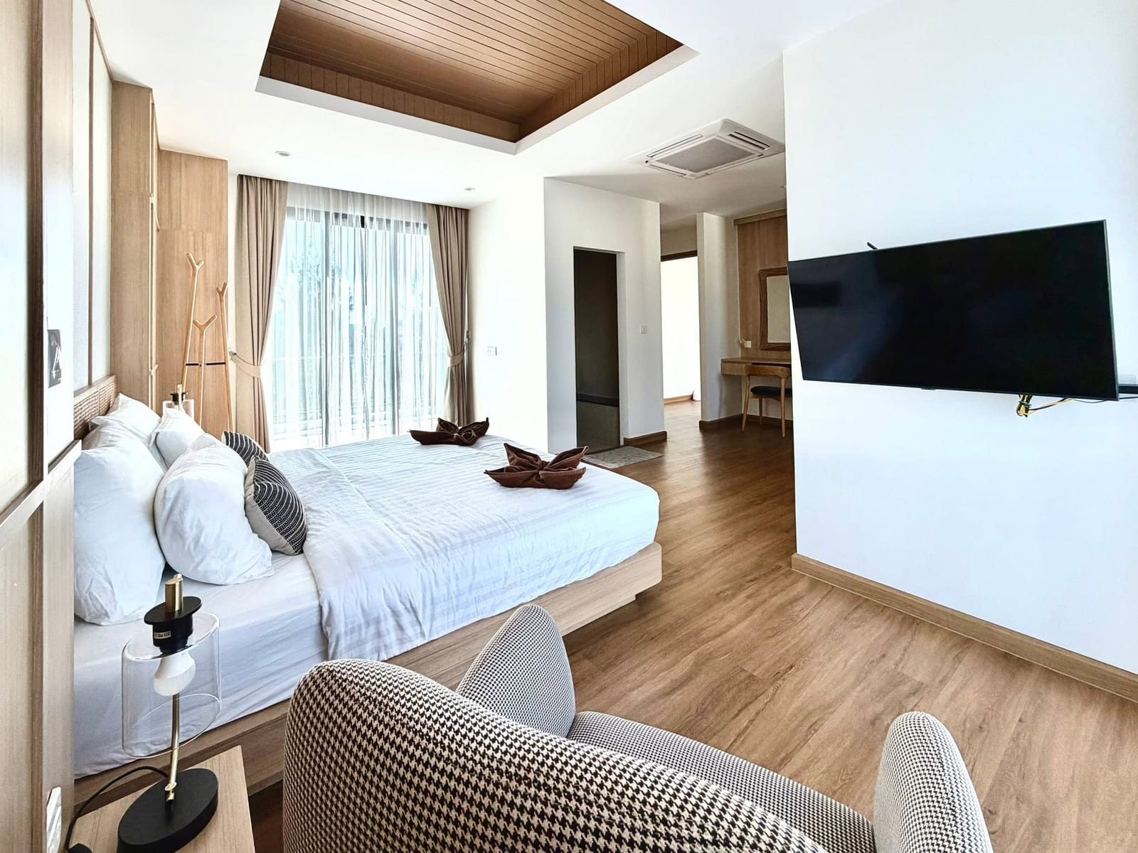 Modern 3-Bedroom House with Home Theatre — Nimman, near IKEA 10