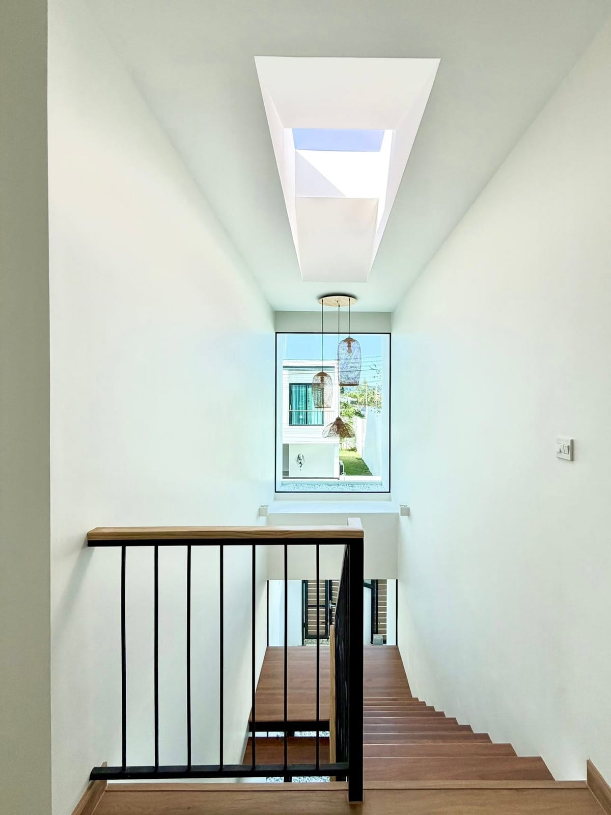 Modern 3-Bedroom House with Home Theatre — Nimman, near IKEA 14