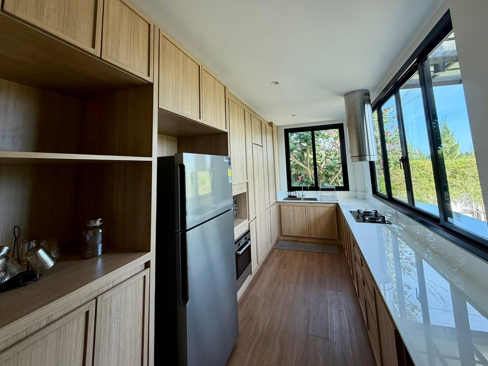 Modern 3-Bedroom House with Home Theatre — Nimman, near IKEA 8